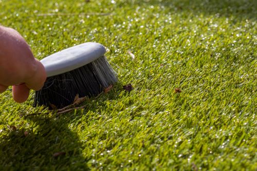5 Maintenance Tips to Keep Your Residential Artificial Turf Looking Great