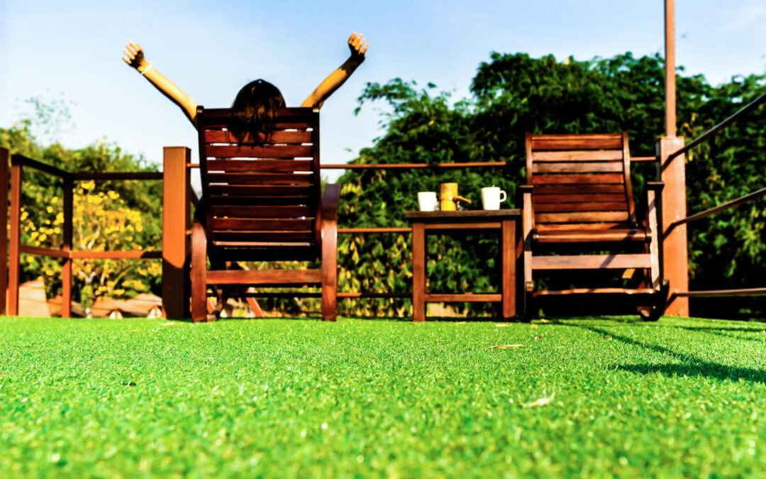 Artificial Grass Installation in Portland Saves Homeowners Time and Money